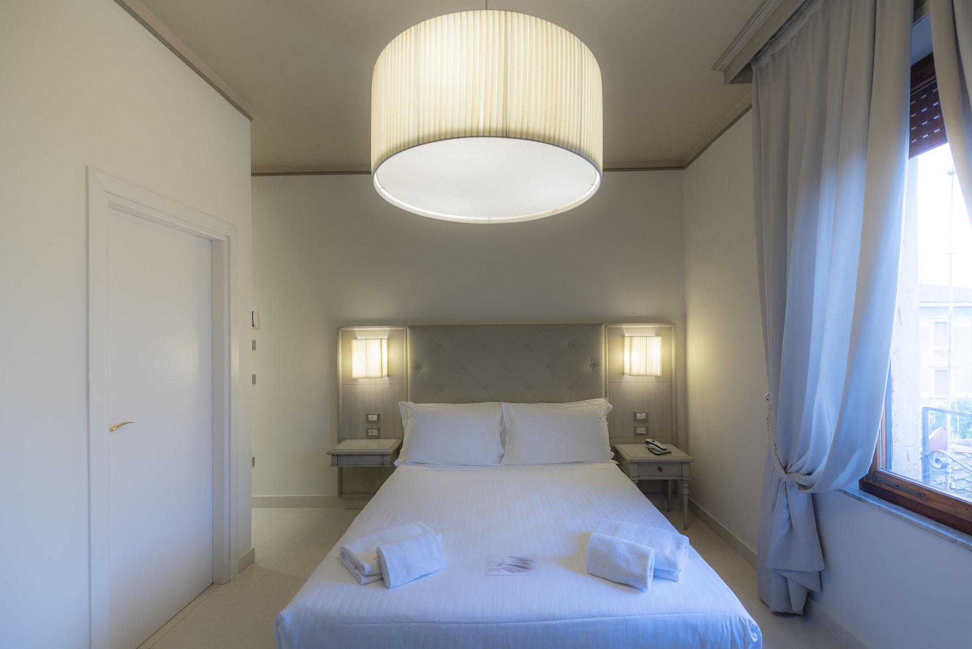 Villa Elda Boutique Hotel Сиена Экстерьер фото