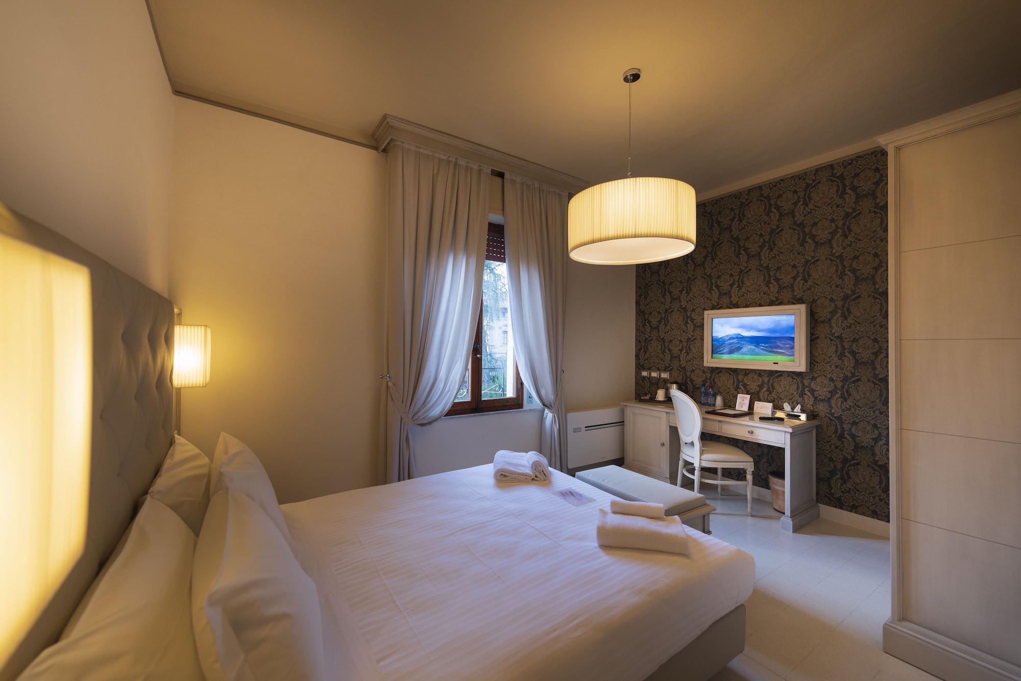 Villa Elda Boutique Hotel Сиена Экстерьер фото