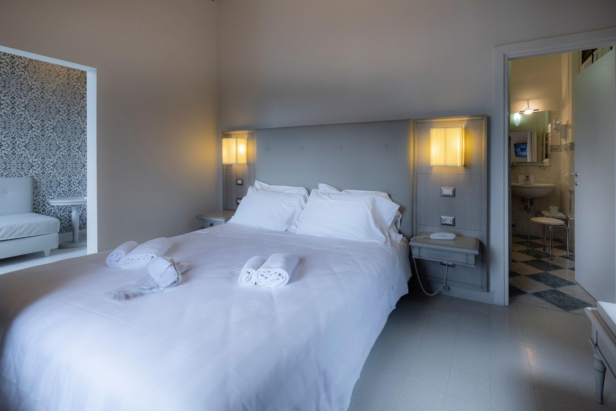 Villa Elda Boutique Hotel Сиена Экстерьер фото
