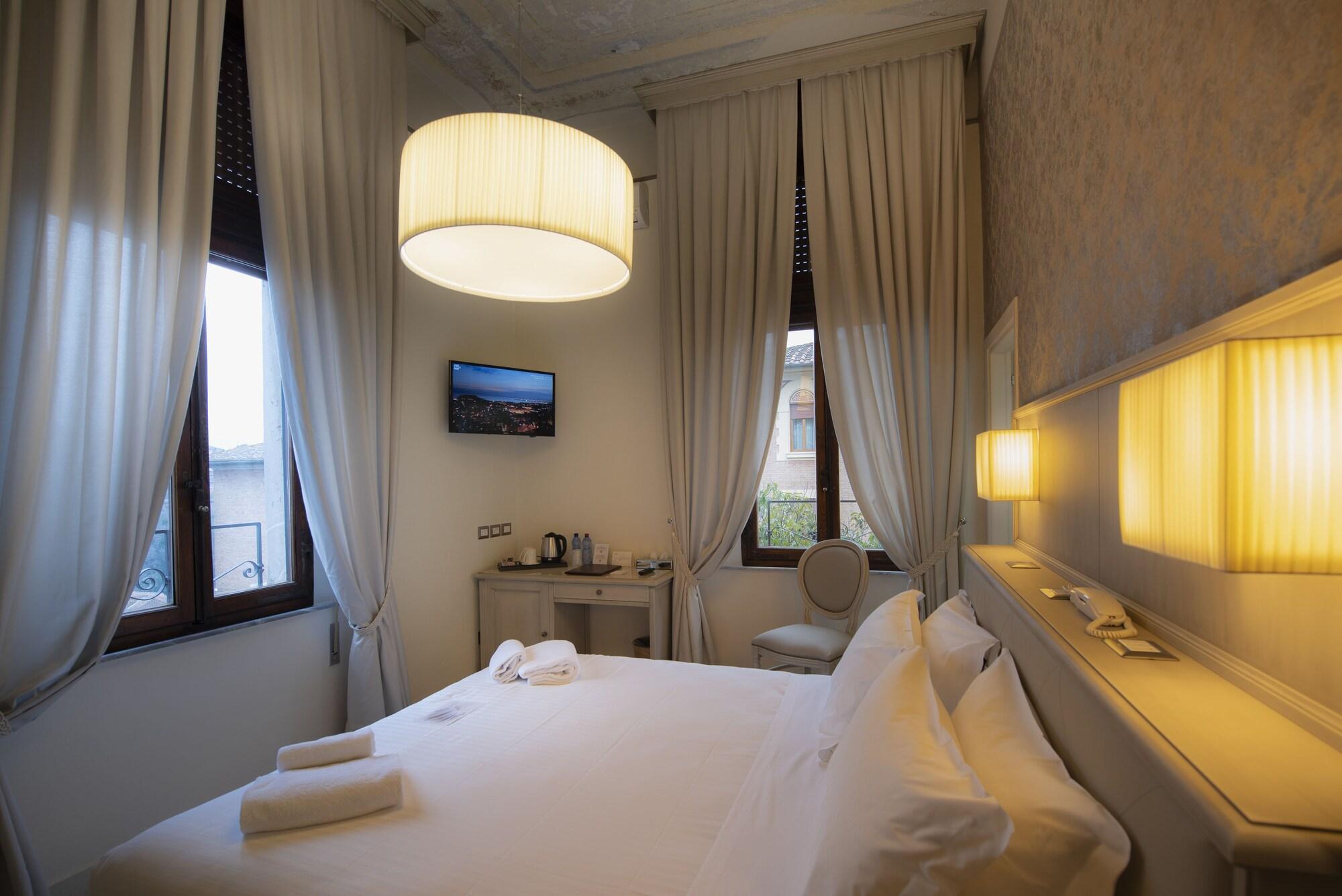 Villa Elda Boutique Hotel Сиена Экстерьер фото