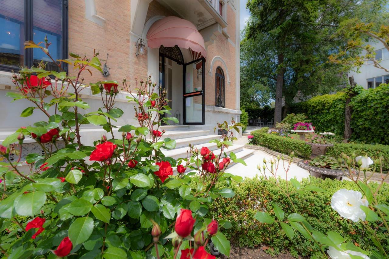 Villa Elda Boutique Hotel Сиена Экстерьер фото